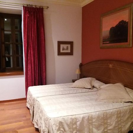 Hotel Palacio De La Magdalena Soto Del Barco Luaran gambar